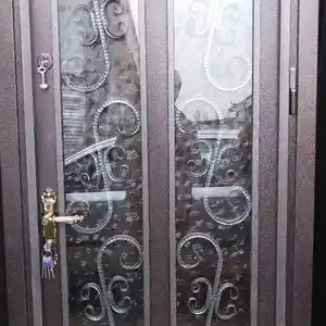 Дверь, Душанбе