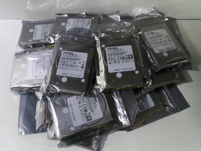 Жёсткий диск для ноутбука Toshiba 1TB Sata, Душанбе