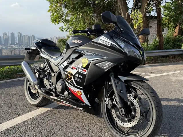 Мотоцикл Kawasaki Ninja 400rr, Душанбе