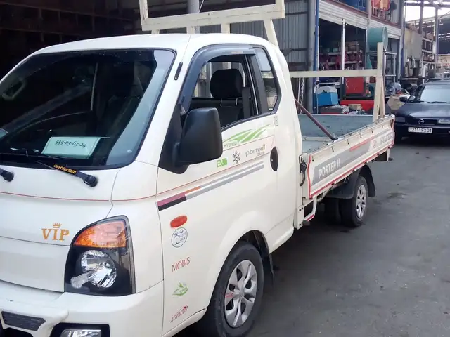 Бортовой Hyundai Porter 2, 2016, Душанбе