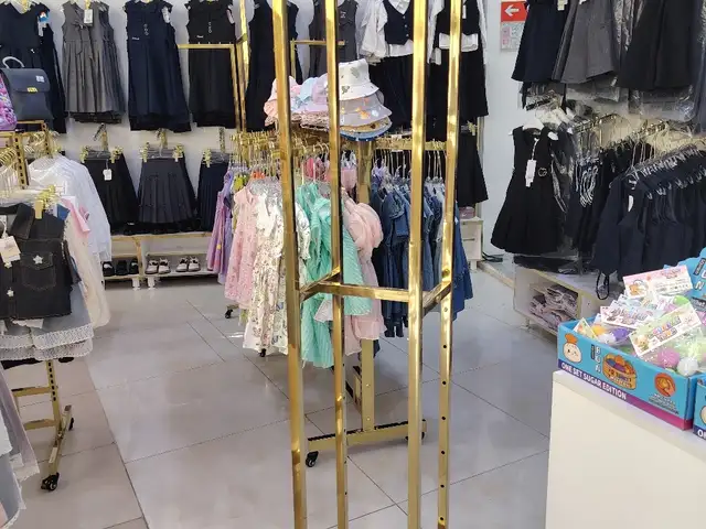 Вешалка, Душанбе