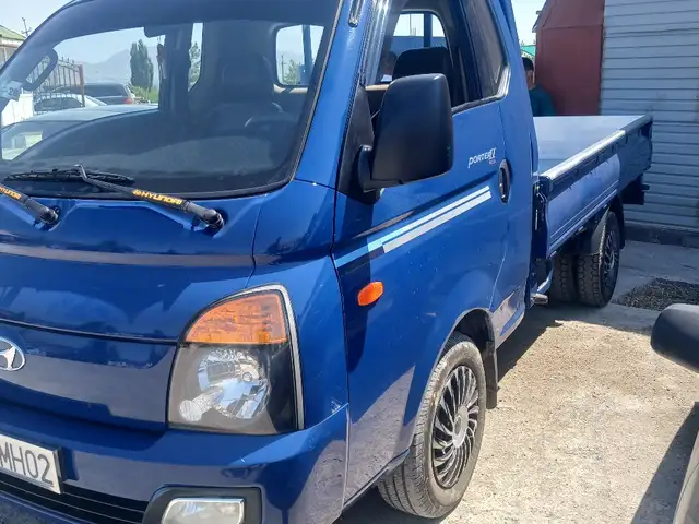 Бортовой автомобиль Hyundai Porter 2, 2015, Исфара
