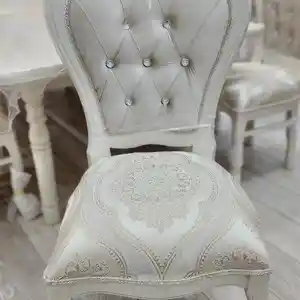 Стол и стулья, Худжанд