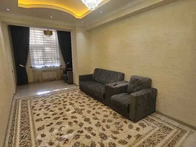 2-комн. квартира, 3 этаж, 75м², Шоҳмансур, рӯ ба рӯи Пайкар, Душанбе