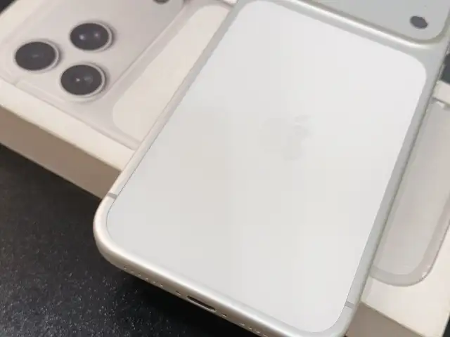 Apple iPhone 17 Pro Max, 256 gb, Silver, Душанбе