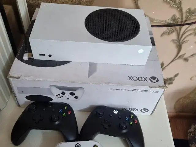 Игровая приставка Xbox series S 512gb, Душанбе