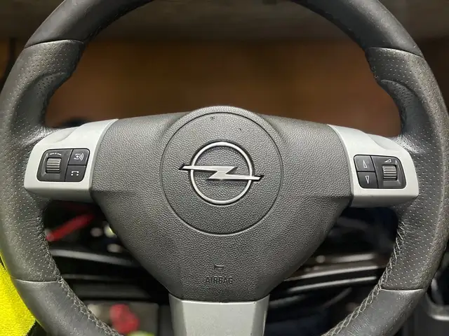 Руль ОПС от Opel Zafira B, Хуҷанд