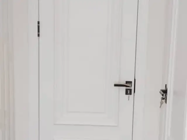 Дверь, Душанбе
