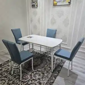Стол и стулья, Душанбе