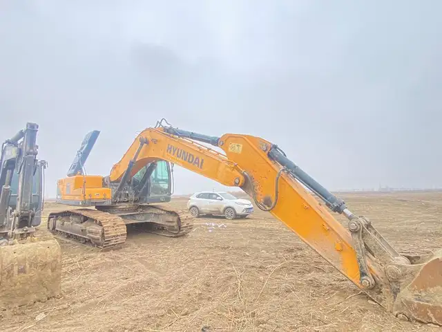 Экскаватор хундай 305, Душанбе