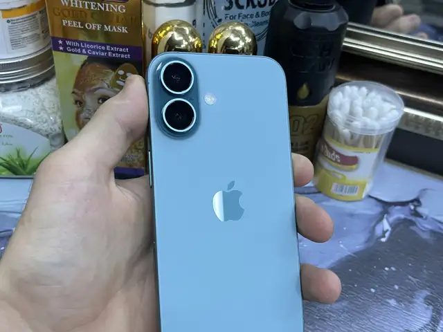 Apple iPhone 16, 128 gb, Ultramarine, Худжанд