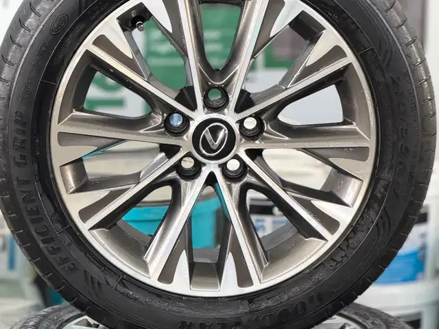 Шины на Lexus es R17, Душанбе