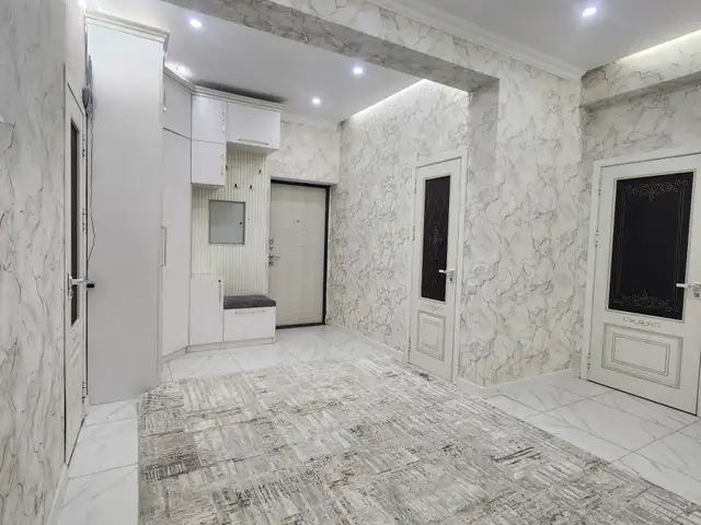 3-комн. квартира, 5 этаж, 102 м², Хитой бозор, Душанбе