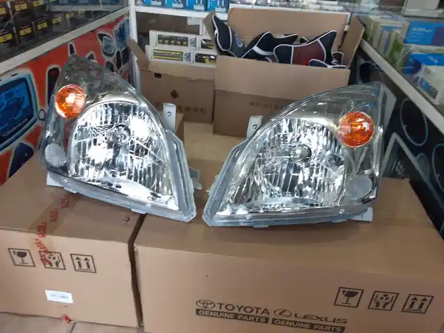 Фары от Toyota Prado 120, Душанбе