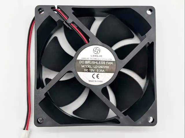 Вентилятор для сварочного аппарата 12V. 0,35A. 4200об 92х92х25мм, Бохтар (Курган-Тюбе)