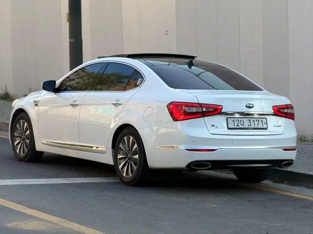 Kia K7