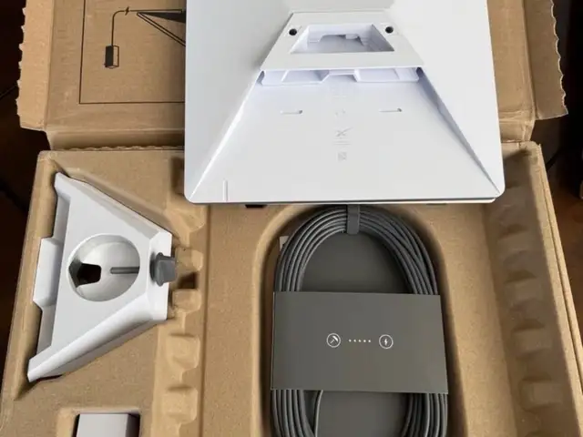Портативный комплект спутникового интернета Starlink Mini V5, Душанбе