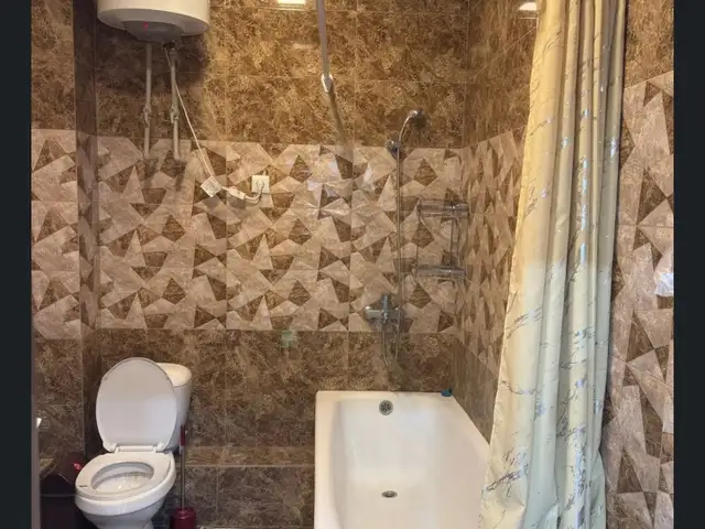 Комната в 2-комн. квартире, 6 этаж, 80м², кара боло, Душанбе