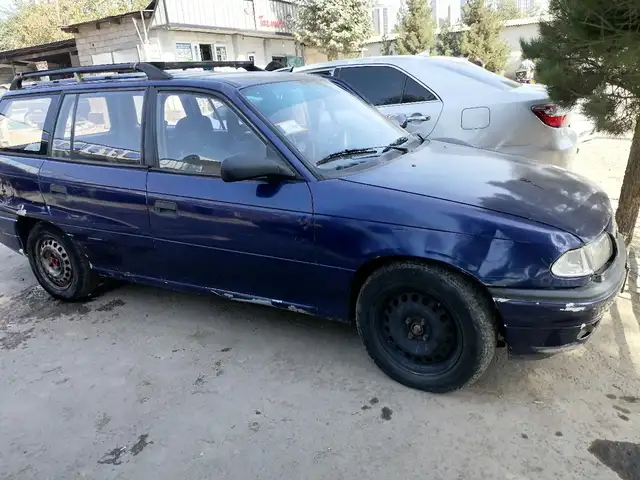 Opel Astra F
