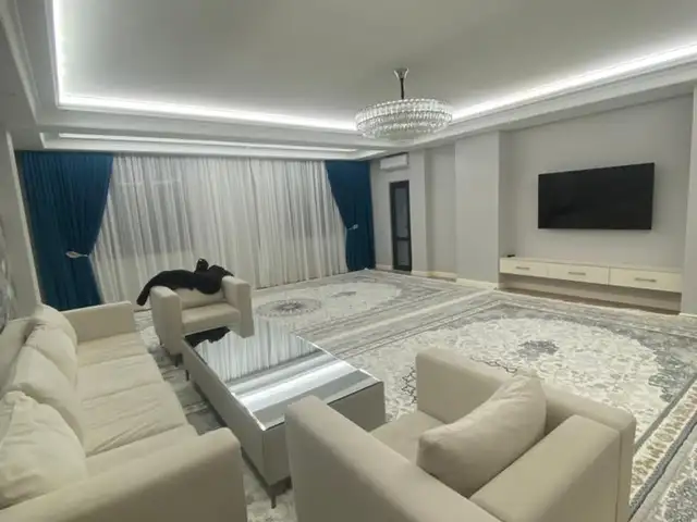 4-комн. квартира, 4 этаж, 225 м², 20мкр, Хуҷанд - 4