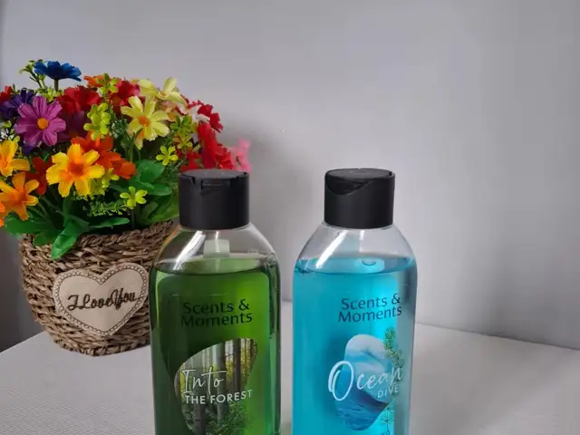 Гель для душа от бренда Oriflame Scents & Moments, Душанбе