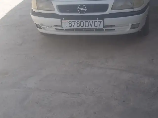 Opel Astra F