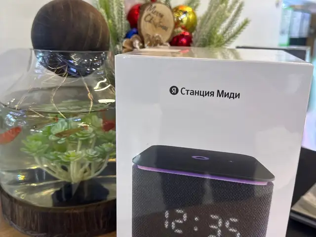 Умная колонка Яндекс Станция Миди, Душанбе