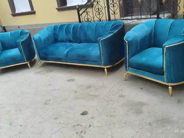 Диван с креслами, Душанбе