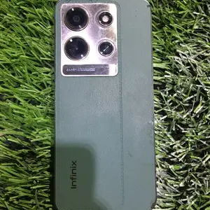 Infinix Note 30i, Вахш