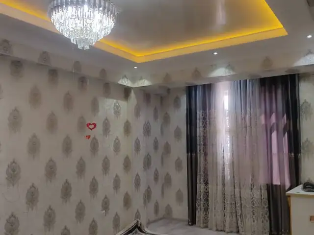 2-комн. квартира, 4 этаж, 75м², 33 мкр, Худжанд