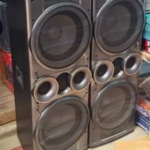 Колонки, Душанбе