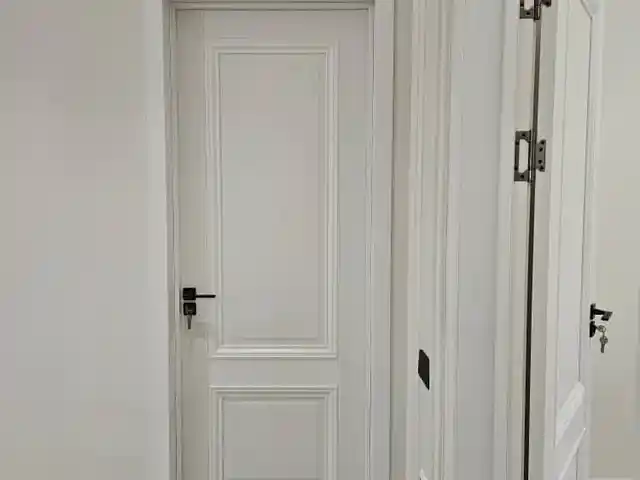 Дверь, Душанбе