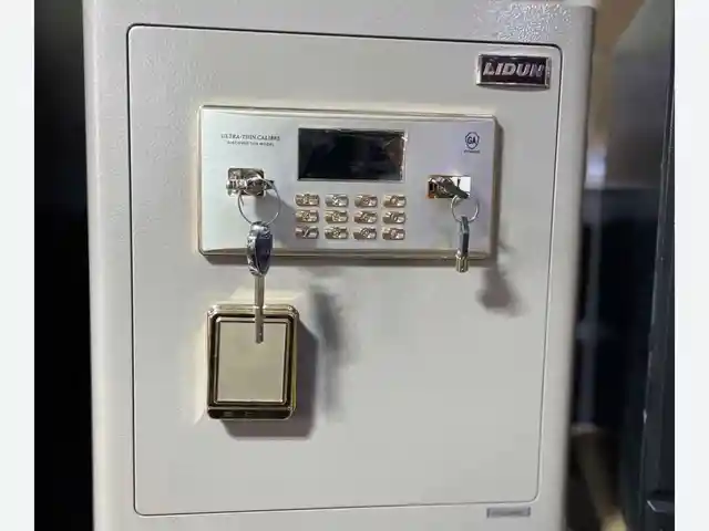 Сейф, Душанбе