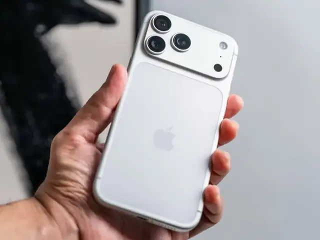 Apple iPhone 17 Pro Max, 512 gb, Cosmic Orange Дубликат, Хуҷанд