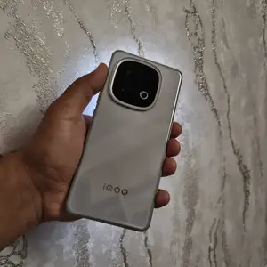 Vivo Iqoo 13, Бохтар (Курғон-Теппа)