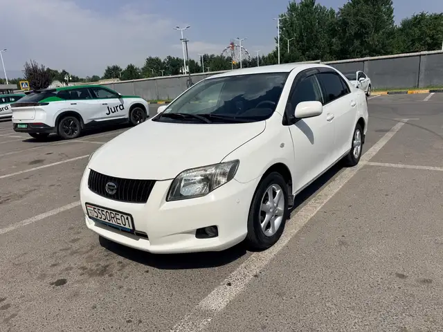 Toyota Axio