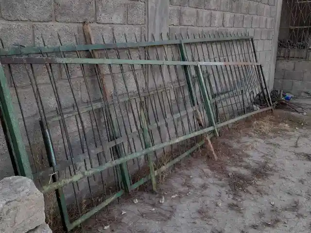 Решётка для ограждение, Душанбе