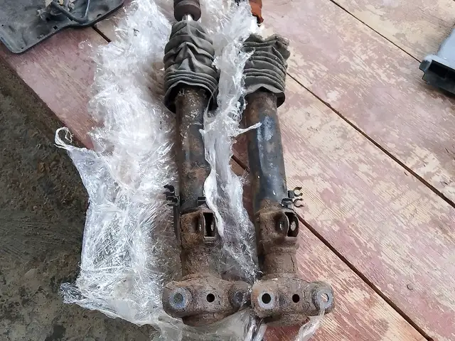 Передний Амортизатор от Mercedes W124, Хуҷанд