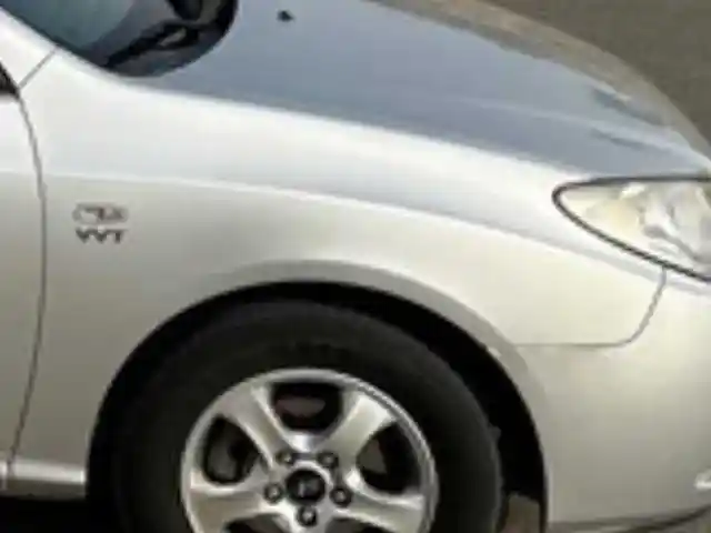 Крыло на Hyundai Avante HD, Худжанд