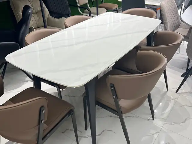 Стол и стулья, Душанбе