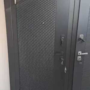 Дверь, Душанбе