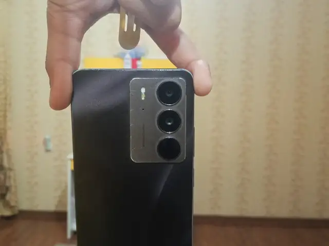 Realme S75, Душанбе