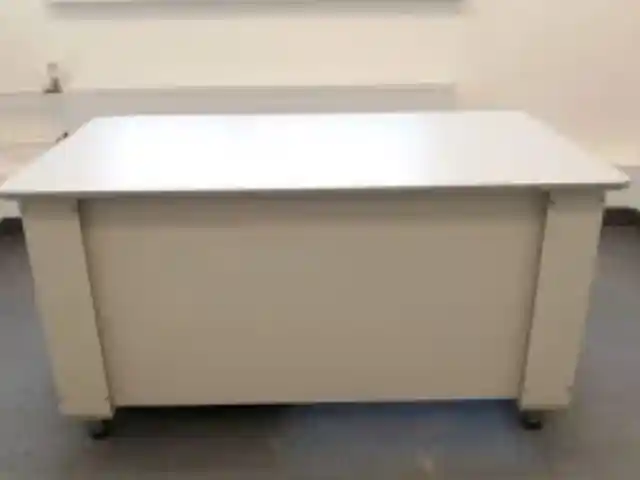 Стол, Душанбе