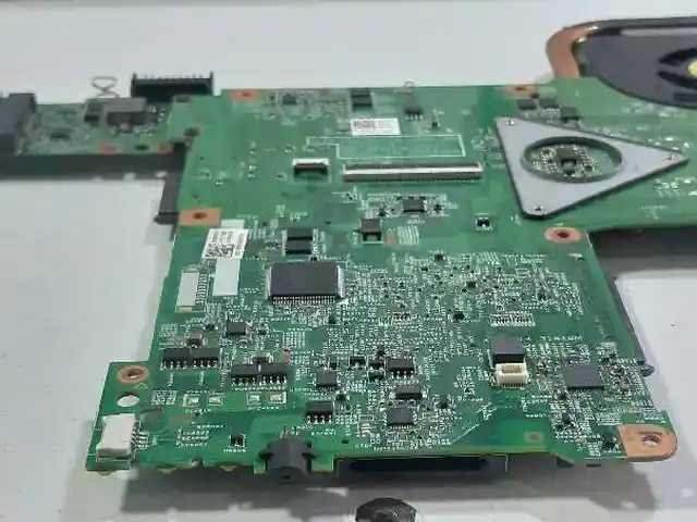 Материнские платы для ноутбука Dell, Хуҷанд