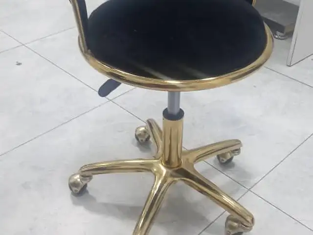 Стул, Душанбе