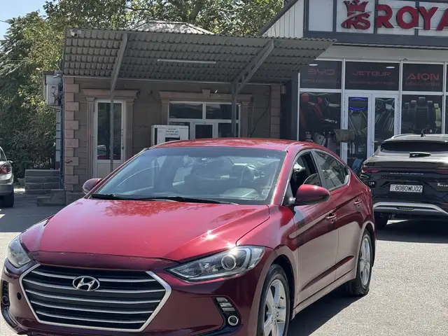 Hyundai Elantra