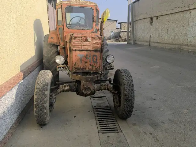 Трактор т40, Худжанд