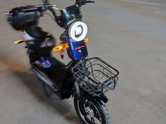 Скутер, Душанбе