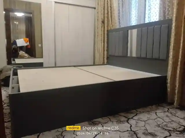 Кровать двуспальная, Душанбе