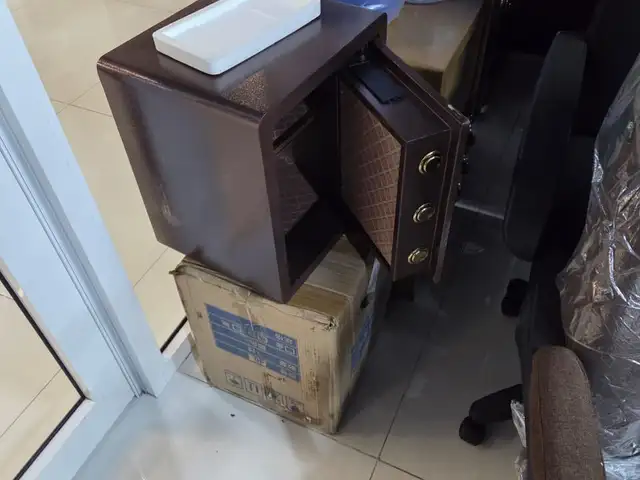 Сейф, Душанбе